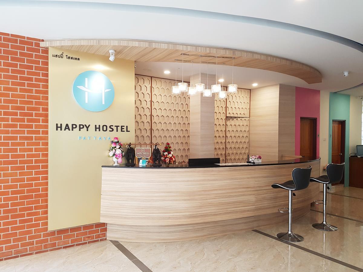 Happy Hostel Pattaya Bagian luar foto